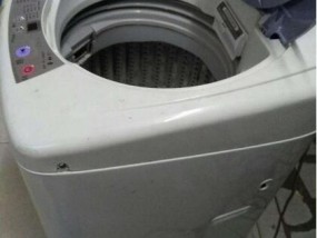 洗衣机甩干转不动的原因分析（解决洗衣机甩干转不动的方法及注意事项）