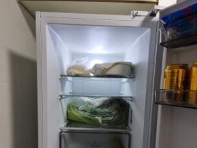 新飞冰箱上面不制冷的原因及解决方法（为什么冰箱上面不制冷）