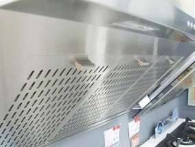 美的翻盖吸油烟机清洗方法（高效清洁让您的烟机焕然一新）
