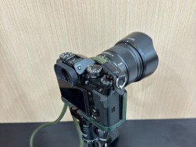 相机镜头切换机构的工作原理是什么？它有什么特点？