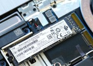 荣耀v700内存清理步骤是什么？