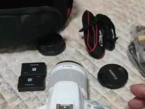 佳能100d加镜头的正确方法是什么？