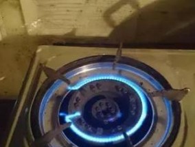 燃气灶出气孔断了怎么办（解决方法及安全注意事项）