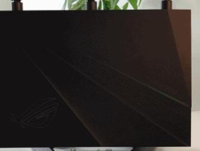 华硕黑色路由器的性能如何？用户评价怎么样？