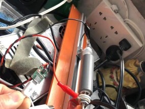 行李箱充电器充电方法？使用时应注意什么？