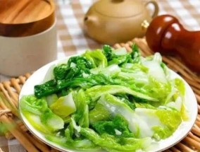 燃气灶炒青菜没水分怎么办（解决燃气灶炒菜干燥问题的实用方法）