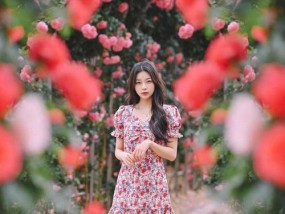 高模糊镜头教程怎么用手机拍照？有哪些技巧和步骤？