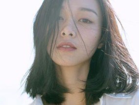 电脑面前如何应对油脂问题（有效控制电脑面前产生的油光）