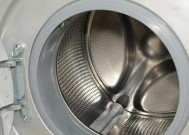 如何正确使用直桶式洗衣机进行清洗（掌握清洗技巧）