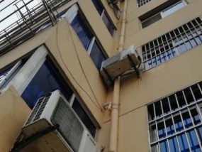 劳特斯中央空调外机噪音上门维修故障解决方案（专业维修团队为您解决劳特斯中央空调外机噪音问题）
