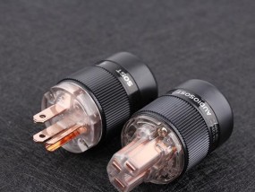 电脑灯挂灯音箱接线方法是什么？接线时应注意哪些问题？