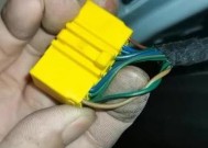 原车线状低音炮喇叭的接线方法是什么？接线过程中需要注意什么？