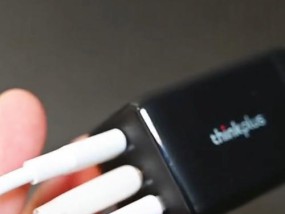 透明多口充电头的正确使用方法是什么？有哪些注意事项？