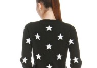 苹果手机壳黑色星星款有何特点？适合什么场合？