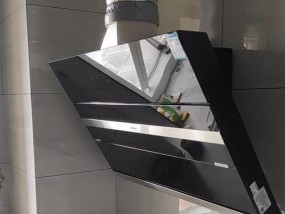 轻松拆洗老板油烟机，告别油烟困扰（一起来学习老板油烟机的拆洗步骤吧）