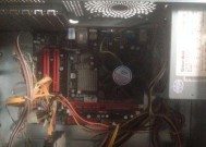 电脑声音被卡槽挡住怎么办？