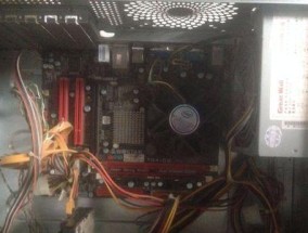 电脑声音被卡槽挡住怎么办？