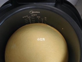 电饭煲制作蛋糕的水分处理方法（以电饭煲制作蛋糕时）