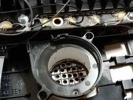 原装壳改装成散热器的方法是什么？