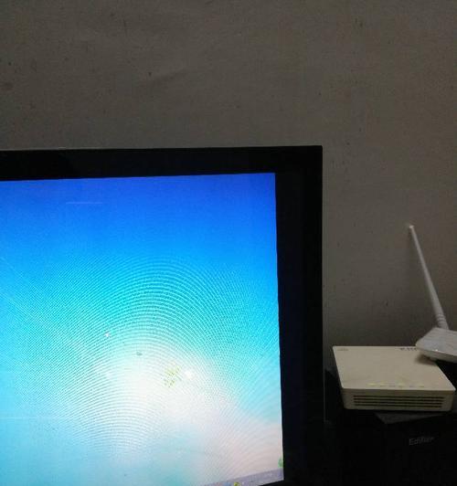 电脑屏幕突然黑屏有声音怎么办（解决电脑黑屏但有声音问题的有效方法）  第1张