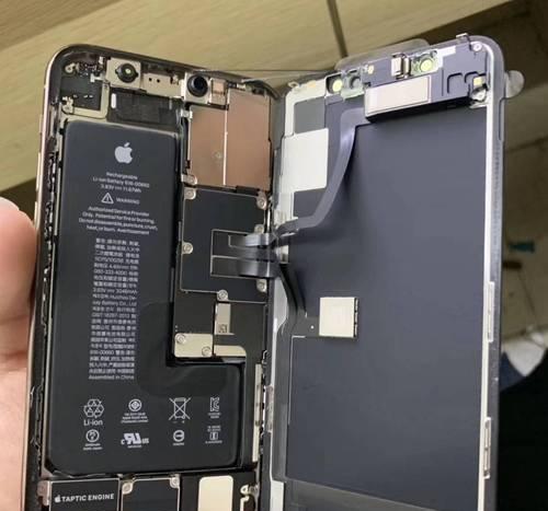 如何轻松辨别iPhone11真伪（通过关键特征和购买渠道来识别真假iPhone11）  第1张