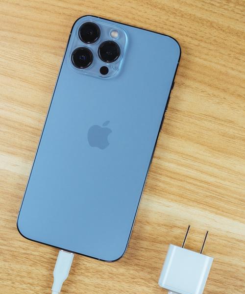 iPhone13（窥探未来科技的奇迹）  第1张