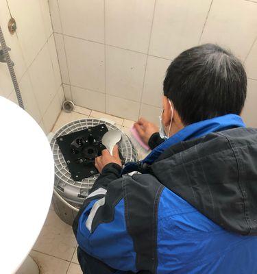 如何正确清洗油烟机（师傅教你细致清洁油烟机）  第1张
