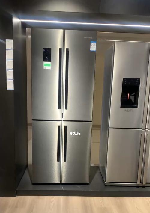 厨房冰柜除霜（快速解决冰柜积霜问题的实用技巧）  第3张