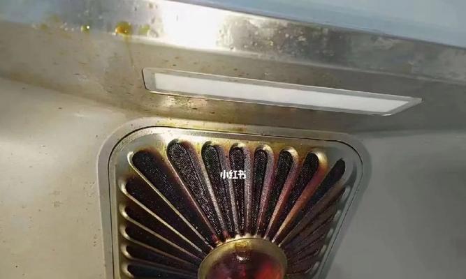 解决油烟机网清洗不掉的方法（有效清除油烟机网污垢）  第2张