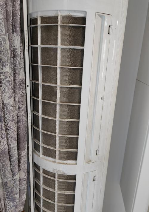 空调清洗后漏水的原因及解决方法（探究空调清洗后出现漏水问题的原因及如何解决）  第2张