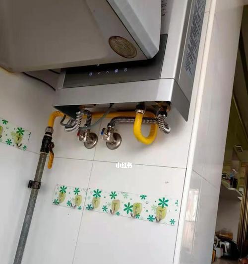 燃气热水器进水原因及解决方法（了解燃气热水器进水的几大原因）  第2张