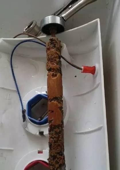 如何清洗煤气罐热水器（掌握正确的清洗方法）  第3张