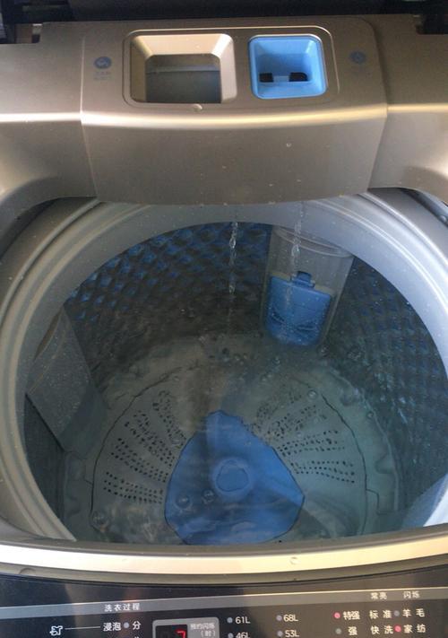 老式洗衣机进水故障及解决方法（探寻老式洗衣机进水问题的根源及解决方案）  第1张