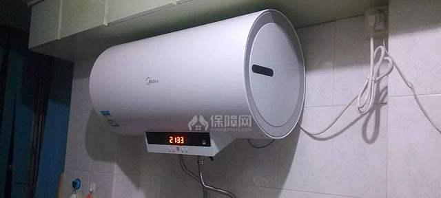 如何处理热水器漏水问题（热水器漏水的原因及解决办法）  第1张