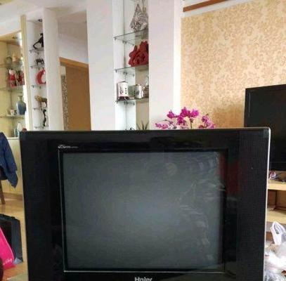 电视机后盖打不开的修理方法（解决电视机后盖无法打开的实用技巧）  第1张