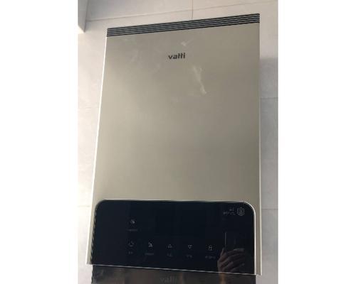 华帝燃气热水器E8故障解决方法（怎样快速解决华帝燃气热水器E8故障问题）  第2张