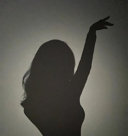 手机电筒拍照时影子去不掉怎么办？  第2张