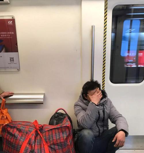 如何察觉别人用手机拍照？  第2张