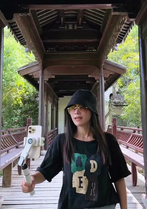 手机支架正面拍摄照片的正确方法是什么？  第1张