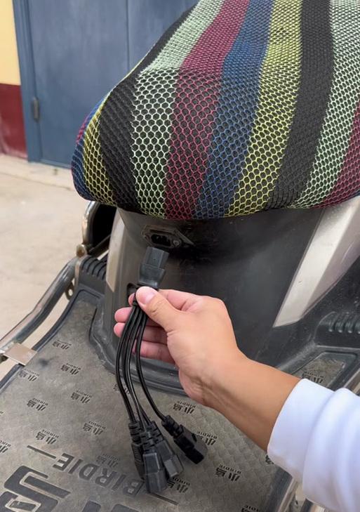 老式圆孔充电器拆解视频教程在哪里？  第3张
