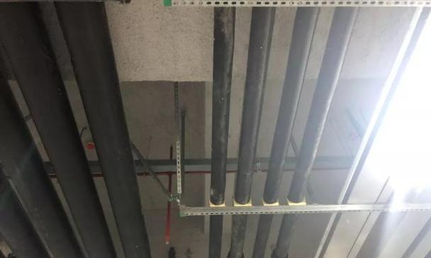 热水器挂屋顶支架安装步骤是什么？  第2张
