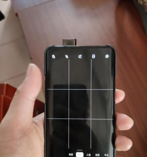 手机后视摄像头反光成镜子是故障吗？  第3张