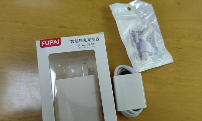 汽车充电器插座用什么材质？哪种材质更耐用安全？  第3张