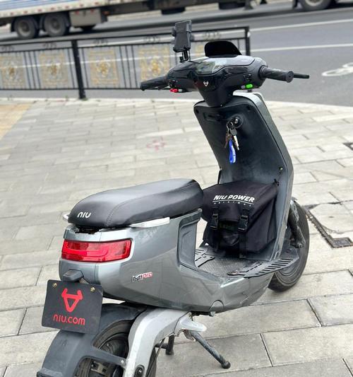 小牛m1充电器的正确名称是什么？  第1张