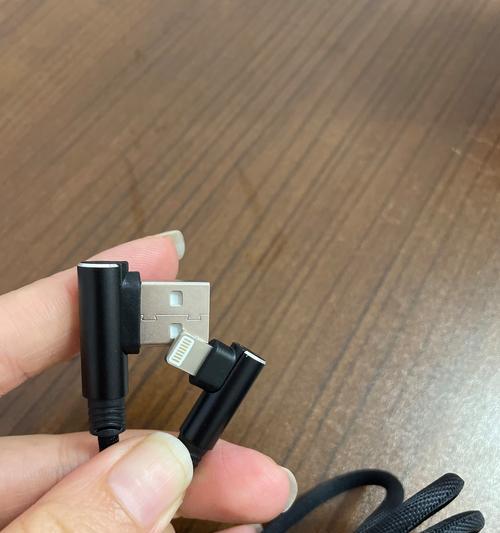 弯头充电器插头的正确接线方法是什么？  第2张