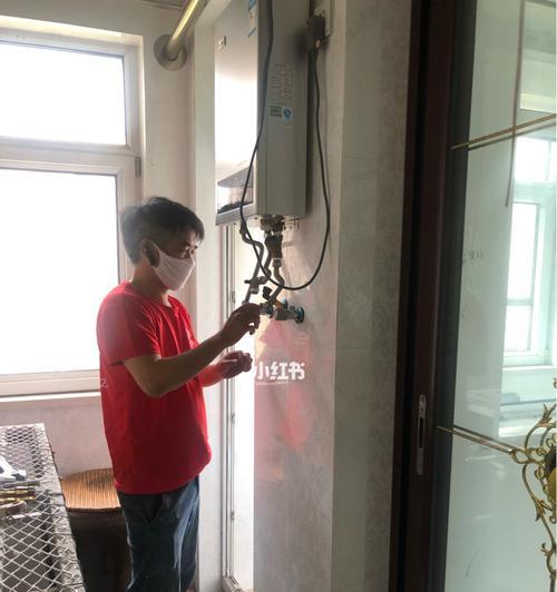 热水器排烟罩的拆除步骤是什么？  第3张