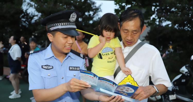 摆摊时如何正确使用充电器？有哪些安全提示？  第3张