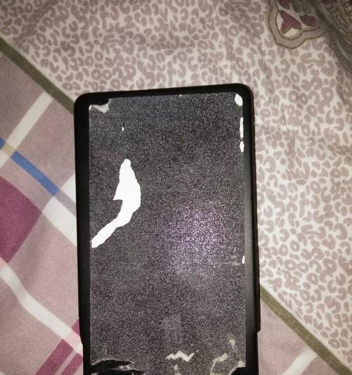 苹果手机壳上的白毛如何清理？有效方法有哪些？  第3张