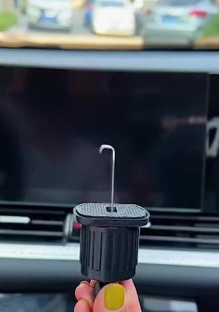 玄武手机支架安装过程中需要注意什么？  第1张