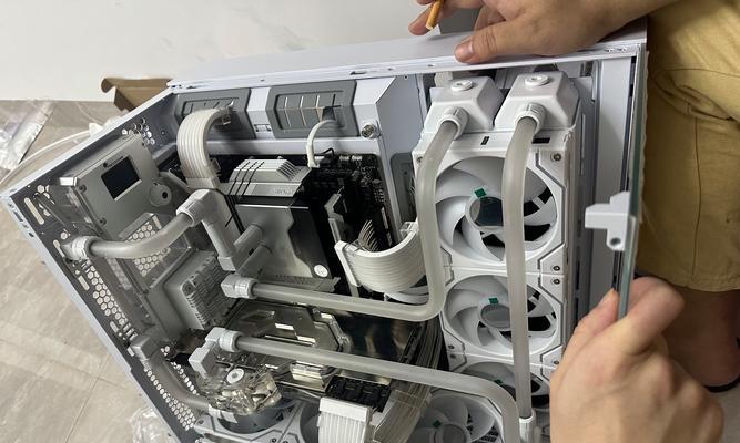 in特尔散热器拆卸方法是什么？需要哪些工具？  第1张